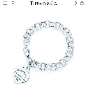 Return to Tiffany: Heart Tag Charm Bracelet